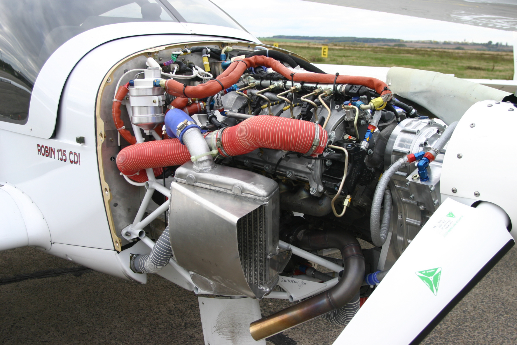 Aircraft TechnicCan Gas Turbine Engines Run by Diesel Fuel? - Aircraft